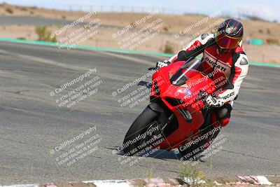 media/Oct-15-2022-TrackXperience (Sat) [[8f70b8b0be]]/Group 2/session 4 turn 1/
